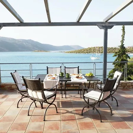 Blueline Guesthouse Agios Dimitrios  Zewnętrze zdjęcie